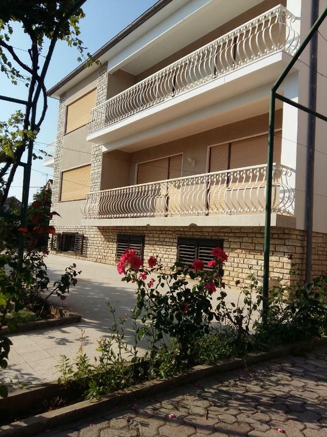 Villa Feodora Biograd Na Moru Bagian luar foto